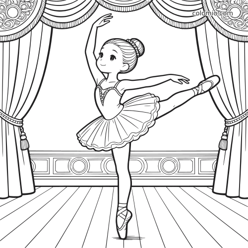 Une ballerine en tutu danse sur pointes sur une scène de théâtre, encadrée par de grands rideaux décoratifs.
